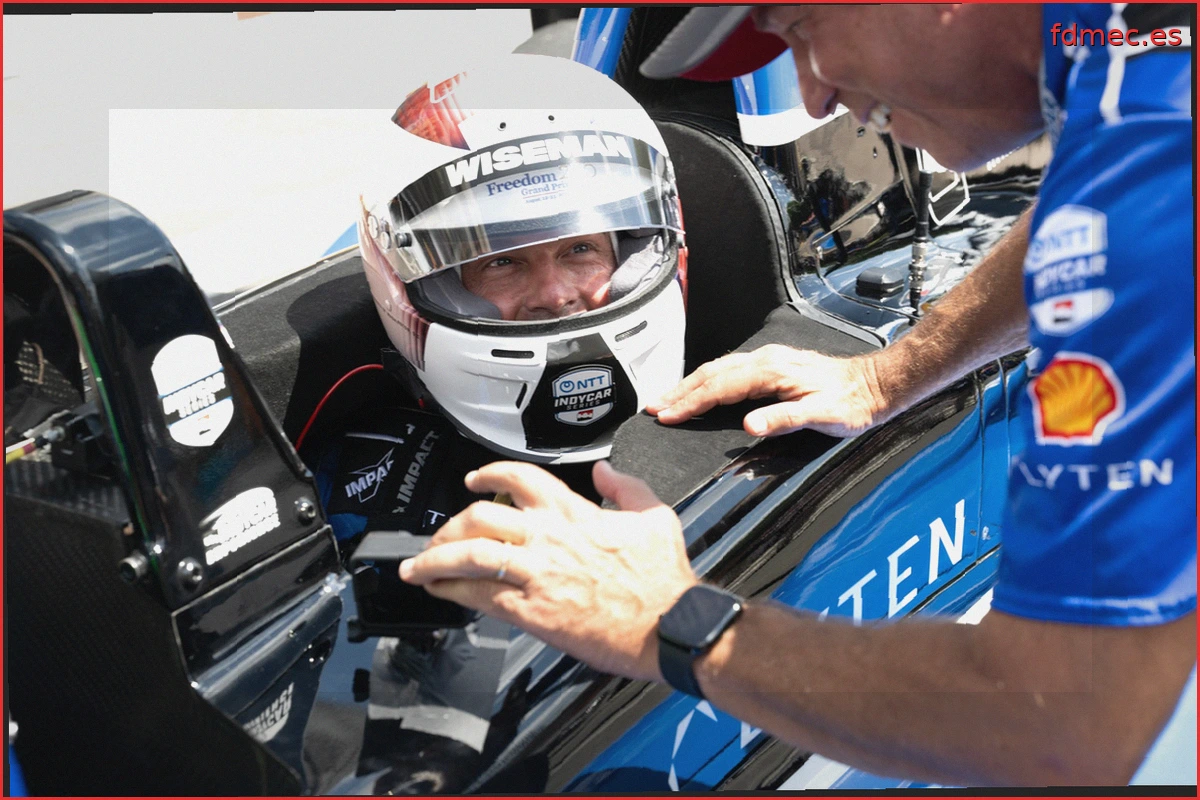 Astronauta de la NASA Reid Wiseman en el Gran Premio Freedom 250
