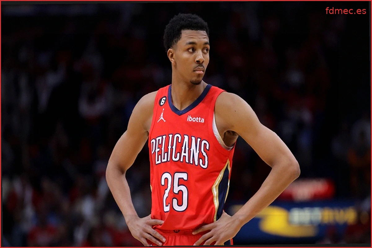 Propuesta de Traspaso NBA: Trey Murphy III a los Rockets, Clint Capela de regreso a los Hawks