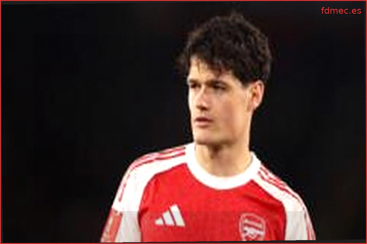 El Everton ficha al centrocampista Norgaard del Arsenal