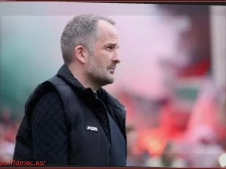 Augsburgo insatisfecho con empate ante Frankfurt a pesar de asegurar su permanencia