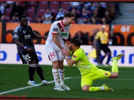 Finn Dahmen Reafirma Su Sueño Mundialista Tras la Supervivencia del Augsburgo